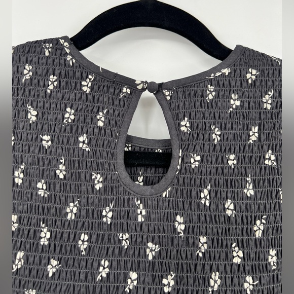 🆕 NWOT Marine Layer Gabrielle Smock Top in Black Modern Ditsy Floral Flower - Picture 13 of 15
